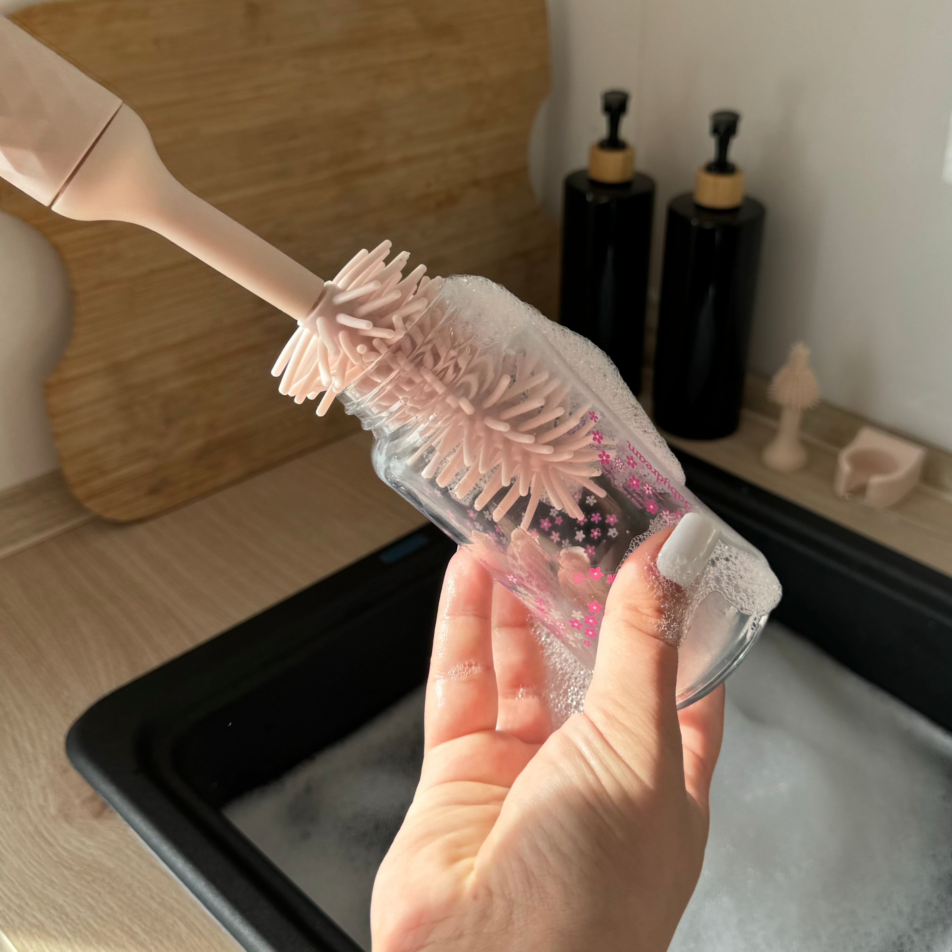 Elektrische Fläschchenbürste